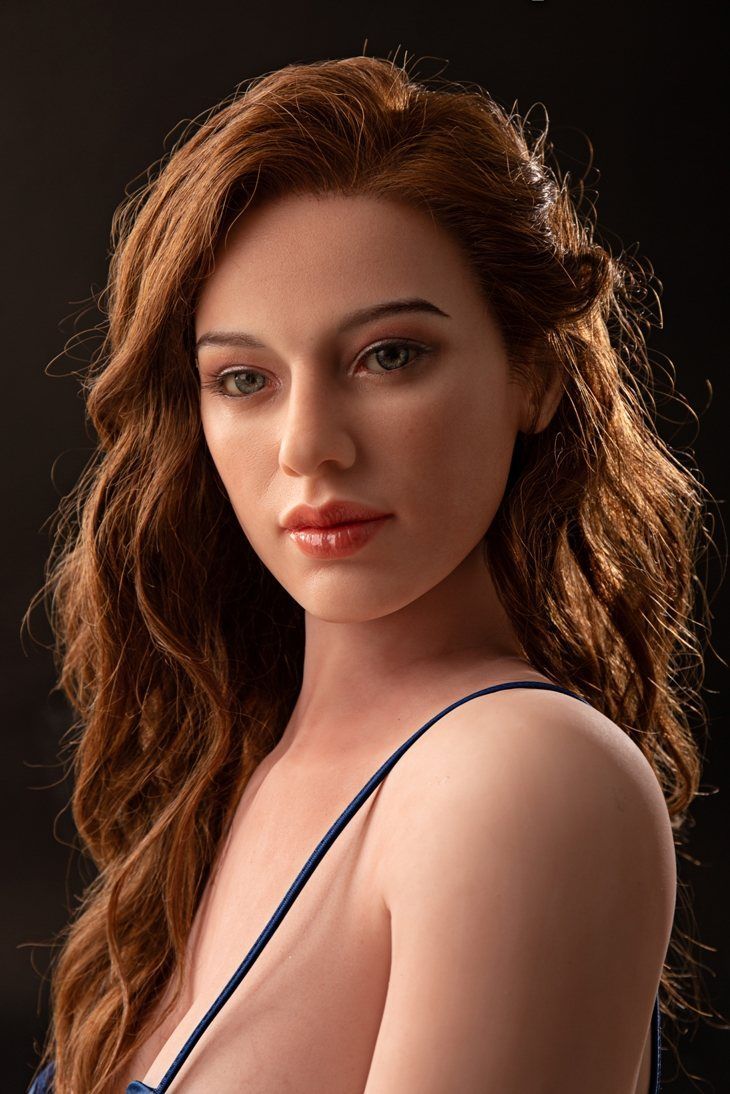  Review Amy 歐洲外貌柔軟肌膚 超逼真金屬骨架大屁股矽膠性愛娃娃 156 cm  cao cấp 